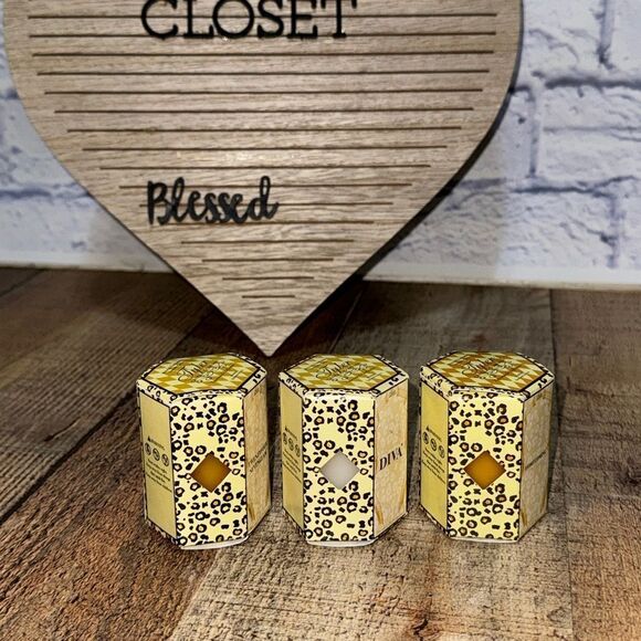 Lot Of 3 Tyler Candle Company Boxed Votives Scent Perfumed - Picture 2 of 5